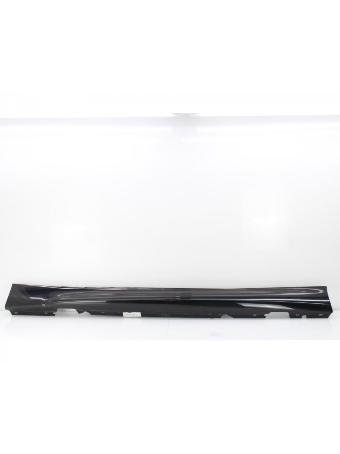 Recambio de faldon lateral para bmw serie 1 coupe (e82) 120d referencia OEM IAM 51778044663