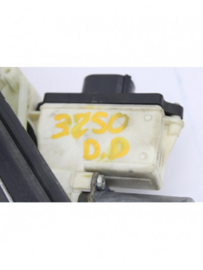 Elevalunas delantero derecho BMW X3 2.0d 2006