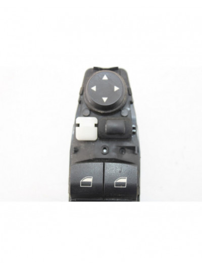 Mando elevalunas delantero izquierdo BMW SERIE 5 LIM. 520d 2015