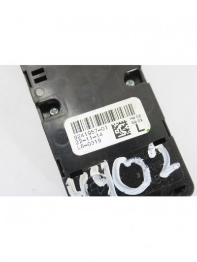 Mando elevalunas delantero izquierdo BMW SERIE 5 LIM. 520d 2015