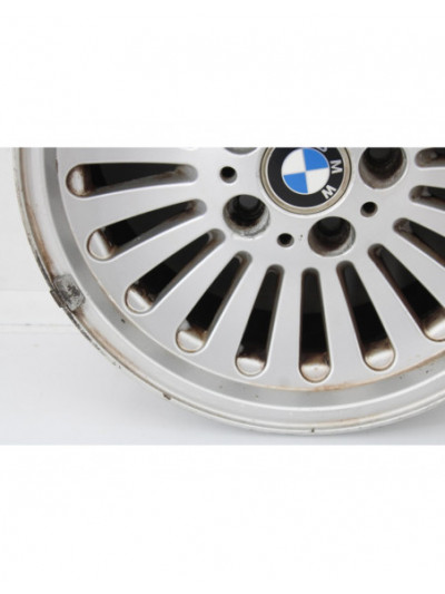 Recambio de llanta para bmw serie 5 berlina (e39) 525tds referencia OEM IAM 10922099