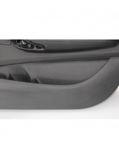 Recambio de guarnecido puerta delantera derecha para bmw serie 1 lim. 5-trg. (f20) 116d referencia OEM IAM 4253588