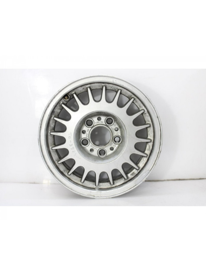 Recambio de llanta para bmw serie 7 (e23) 735i referencia OEM IAM 1179761