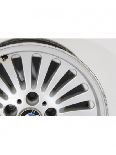 Recambio de llanta para bmw serie 5 berlina (e39) 525tds referencia OEM IAM 109220940765