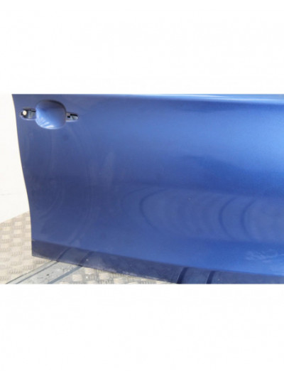 Puerta delantera derecha BMW SERIE 1 BERLINA 116d 2011