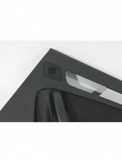 Guarnecido puerta trasera derecha AUDI A4 B8 2.0 TDI 2010