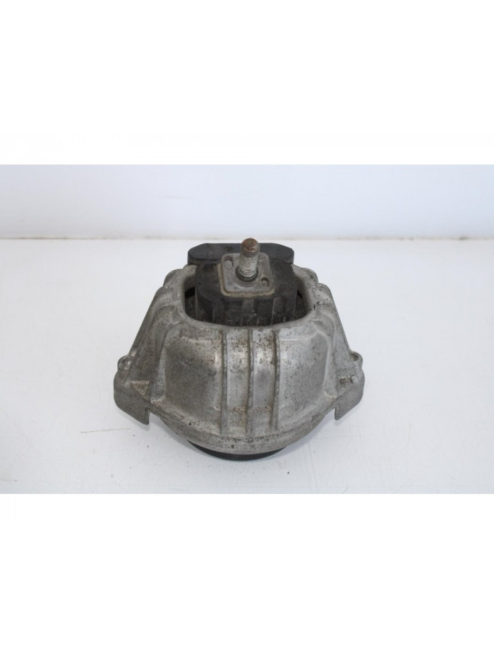 Soporte motor izquierdo BMW SERIE 1 BERLINA 116d 116CV 85KW 2010