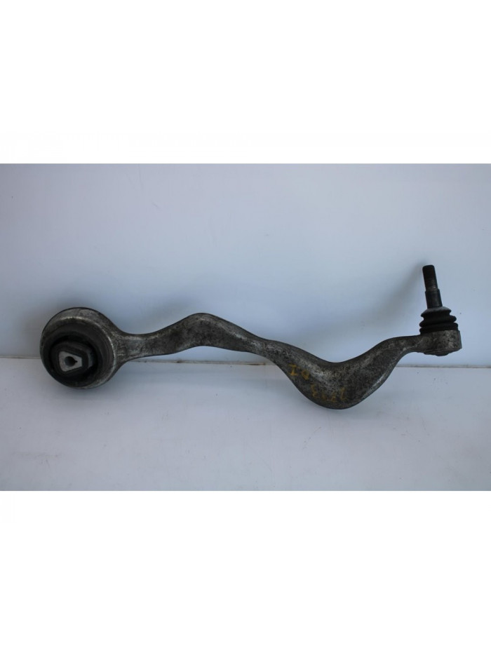 Recambio de brazo suspension inferior delantero izquierdo para bmw serie 1 berlina (e81/e87) 116d referencia OEM IAM AW6082