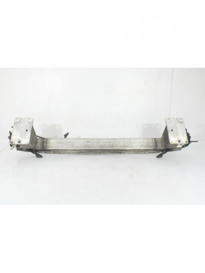 Refuerzo paragolpes delantero AUDI A4 B8 2.0 TDI 2010
