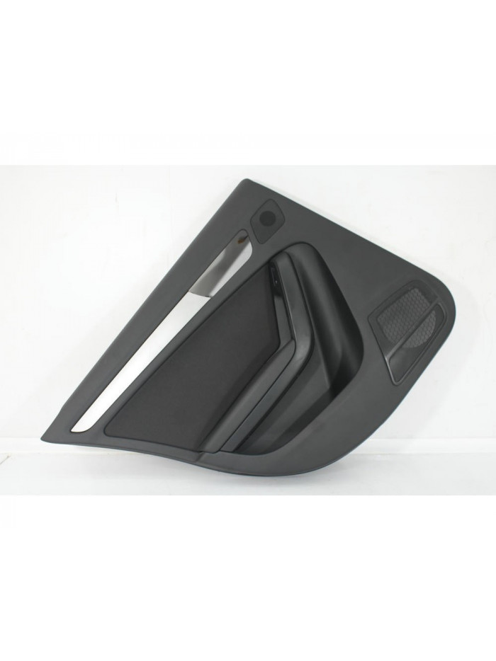 Guarnecido puerta trasera izquierda AUDI A4 B8 2.0 TDI 2010