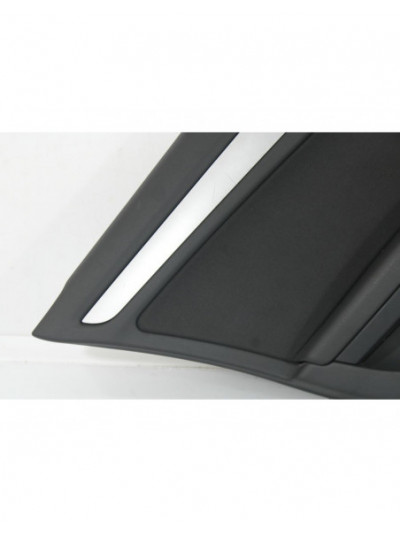 Guarnecido puerta trasera izquierda AUDI A4 B8 2.0 TDI 2010
