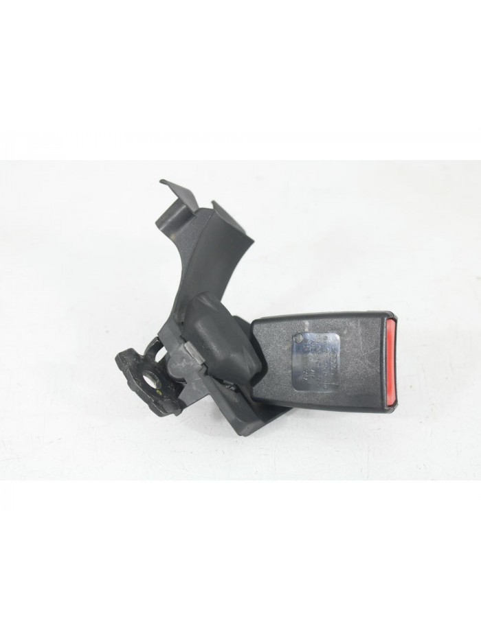 Anclaje cinturón trasero AUDI A4 B8 2.0 TDI 2010