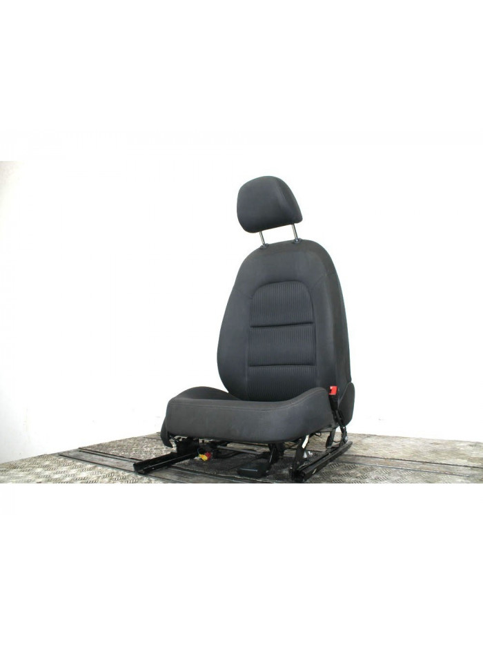 Asiento delantero derecho AUDI A4 B8 2.0 TDI 2010