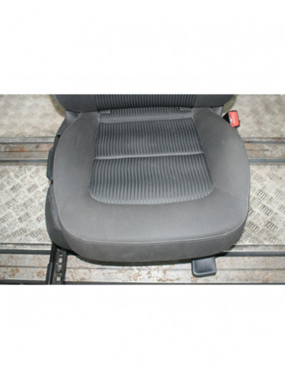 Asiento delantero derecho AUDI A4 B8 2.0 TDI 2010