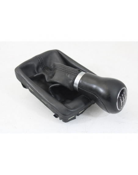 Funda palanca de cambio AUDI A4 B8 2.0 TDI 2010