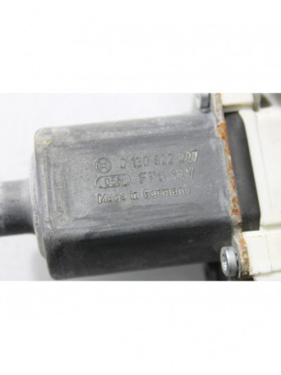 Recambio de elevalunas delantero derecho para bmw serie 3 berlina (e90) 318d referencia OEM IAM 6927028