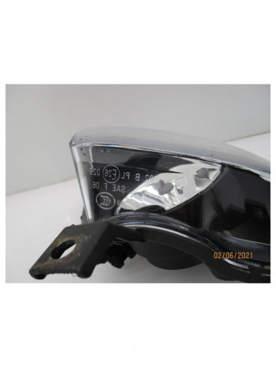 Recambio de faro antiniebla derecho para bmw serie 3 berlina (e90) 318d referencia OEM IAM 17003702