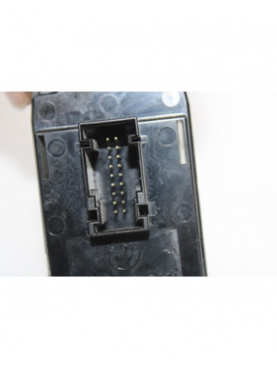 Recambio de mando elevalunas delantero izquierdo para bmw serie 1 berlina (e81/e87) 120d referencia OEM IAM 9217254