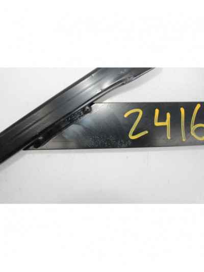 Recambio de barras frontales panel frontal para bmw serie 1 lim. (f21) 116d referencia OEM IAM 69097610