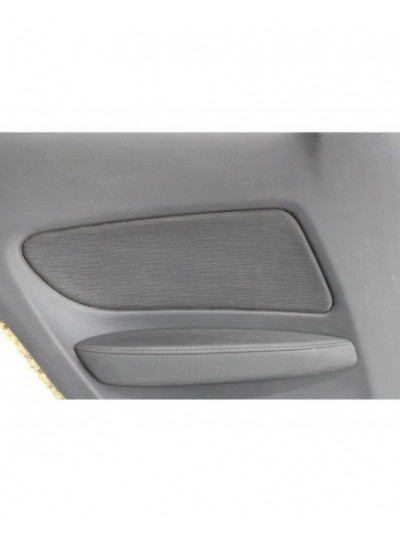 Guarnecido puerta trasera izquierda BMW SERIE 1 BERLINA 116d 2010