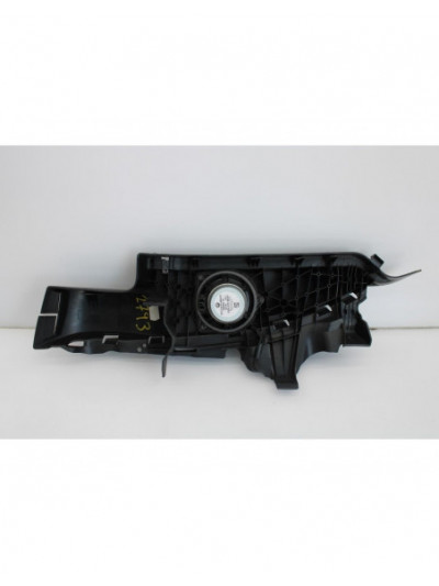 Soporte derecho bandeja maletero BMW SERIE 1 BERLINA 116d 2010