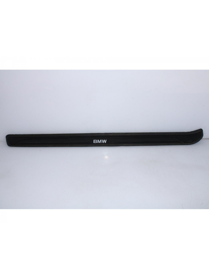 Recambio de moldura puerta para bmw serie 1 berlina (e81/e87) 116d referencia OEM IAM 60829010