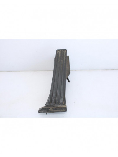 Recambio de pedal acelerador para bmw serie 1 berlina (e81/e87) 116d referencia OEM IAM 74766500