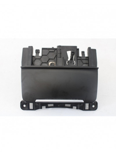 Recambio de cenicero para audi a4 b8 (8k2) 2.0 tdi referencia OEM IAM 8K0857965