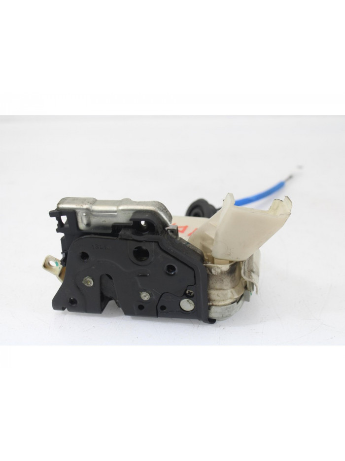 Cerradura puerta delantera izquierda AUDI A4 B8 2.0 TDI 2010