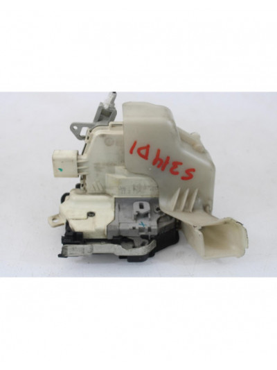 Cerradura puerta delantera izquierda AUDI A4 B8 2.0 TDI 2010