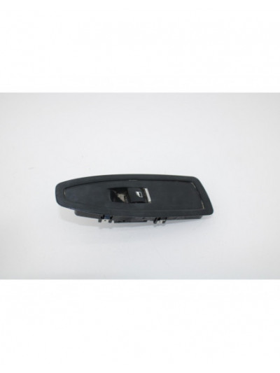Recambio de mando elevalunas delantero derecho para bmw serie 1 lim. 5-trg. (f20) 116d referencia OEM IAM 920810702