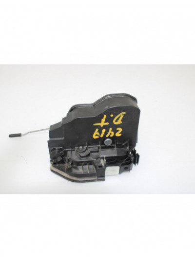 Recambio de cerradura puerta trasera derecha para bmw serie 1 lim. 5-trg. (f20) 116d referencia OEM IAM 7202148