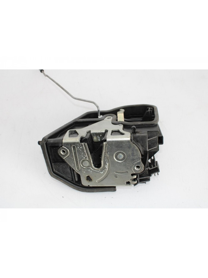 Recambio de cerradura puerta trasera izquierda para bmw serie 5 berlina (e60) 525d referencia OEM IAM
