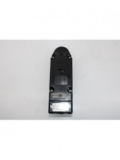 Mando elevalunas delantero izquierdo BMW SERIE 5 BERLINA 525d 2006