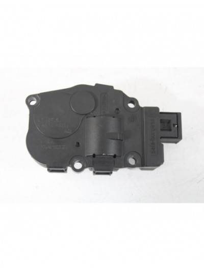 Motor apertura trampillas climatizador AUDI A4 B8 2.0 TDI 2010