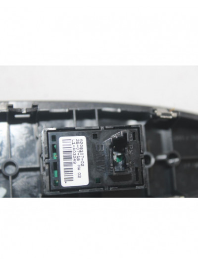 Recambio de mando elevalunas delantero derecho para bmw serie 2 coupe (f22) 218d m sport referencia OEM IAM 9208107