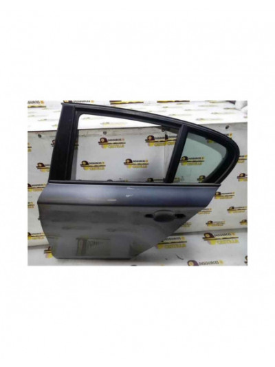 Puerta trasera izquierda BMW SERIE 1 BERLINA * 2004