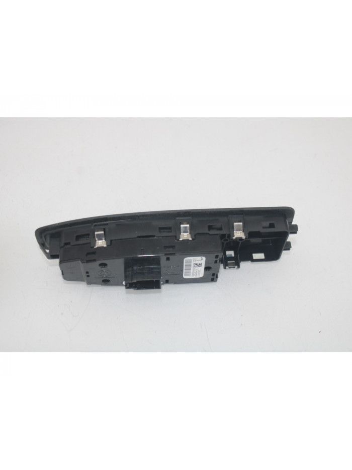 Recambio de mando elevalunas delantero izquierdo para bmw serie 2 coupe (f22) 218d m sport referencia OEM IAM 9226265