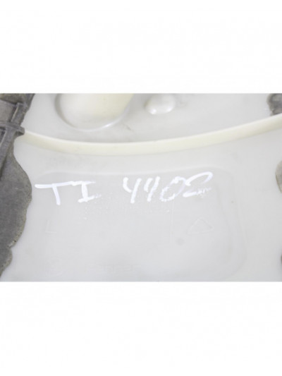 Recambio de guarnecido trasero izquierdo para bmw serie 5 lim. (f10) 520d referencia OEM IAM 726122105OREJAASIENTO4402TI