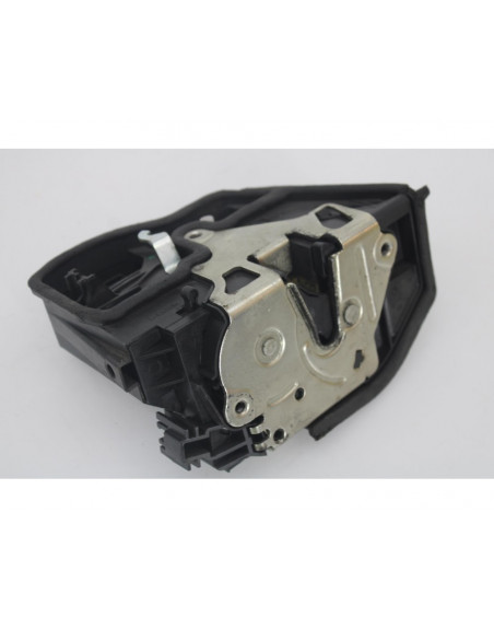 Recambio de cerradura puerta trasera derecha para bmw serie 1 berlina (e81/e87) 120d referencia OEM IAM 7202148