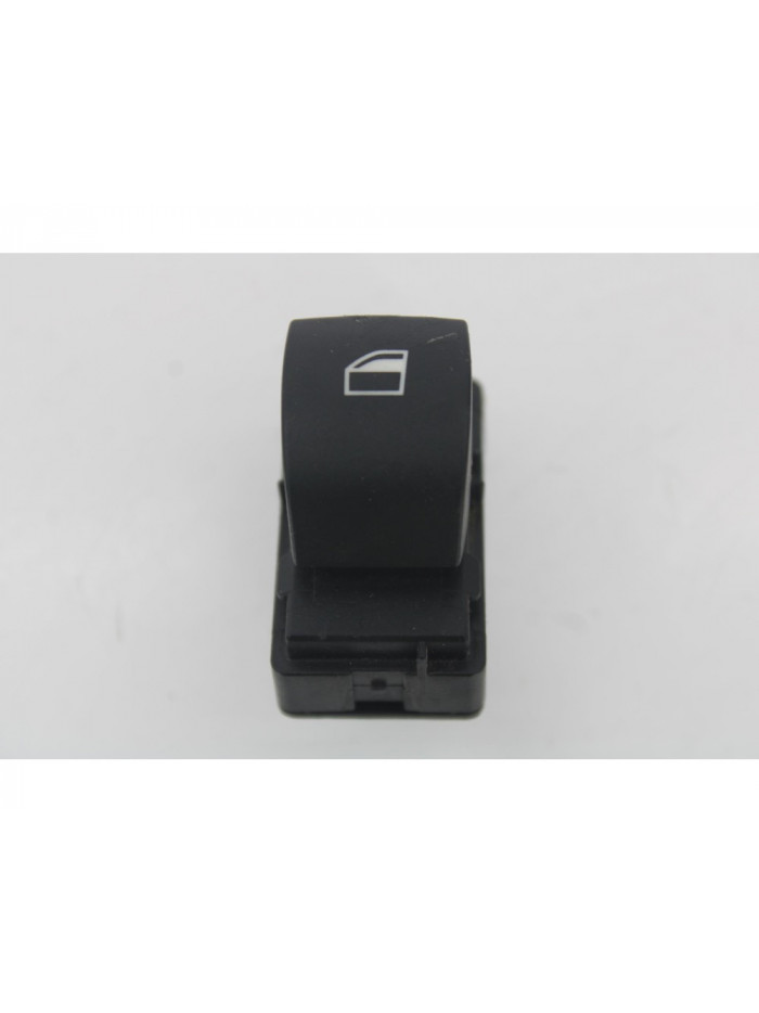 Mando elevalunas delantero derecho BMW SERIE 1 BERLINA 120d 2007