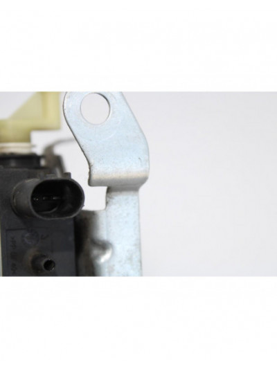 Motor apertura tapa de combustible BMW MINI CLUBMAN Cooper D 2010