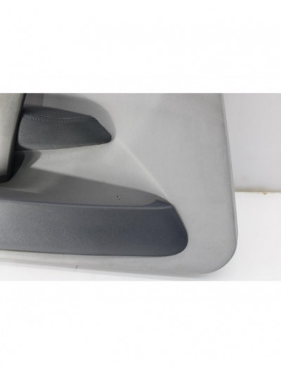 Recambio de guarnecido puerta delantera izquierda para bmw serie 1 berlina (e81/e87) 118d referencia OEM IAM 10628510