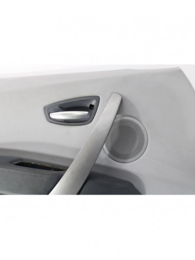 Recambio de guarnecido puerta delantera izquierda para bmw serie 1 berlina (e81/e87) 118d referencia OEM IAM 10628510