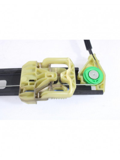 Elevalunas delantero derecho AUDI A4 B8 2.0 TDI 2010