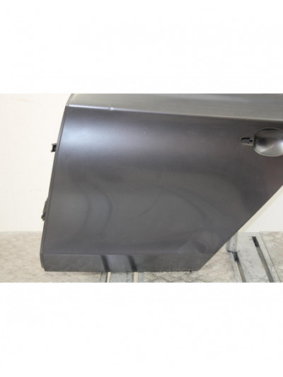 Puerta trasera izquierda BMW SERIE 1 BERLINA 118d 2004