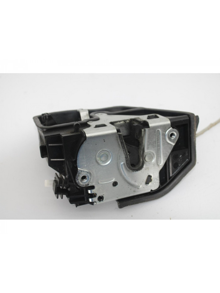 Recambio de cerradura puerta trasera derecha para bmw serie 1 berlina (e81/e87) 116d referencia OEM IAM 7202148