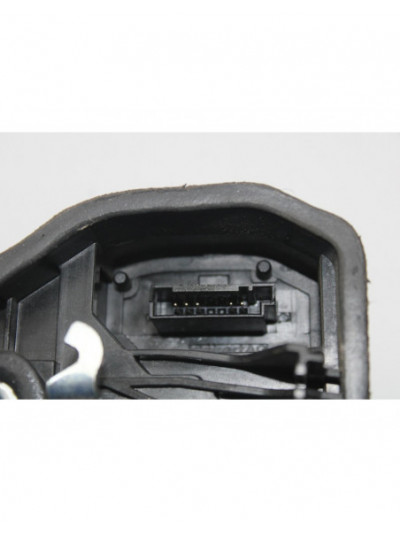 Recambio de cerradura puerta trasera izquierda para bmw serie 1 berlina (e81/e87) 116d referencia OEM IAM 7202147