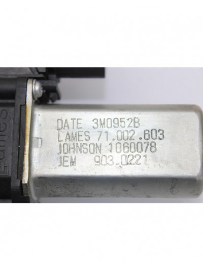 Motor elevalunas trasero derecho BMW SERIE 1 BERLINA 116d 2011
