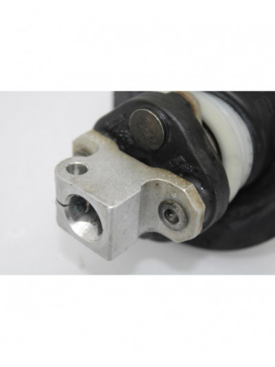 Eje inferior columna direccion BMW X6 3.0 Turbodiesel CAT 2009